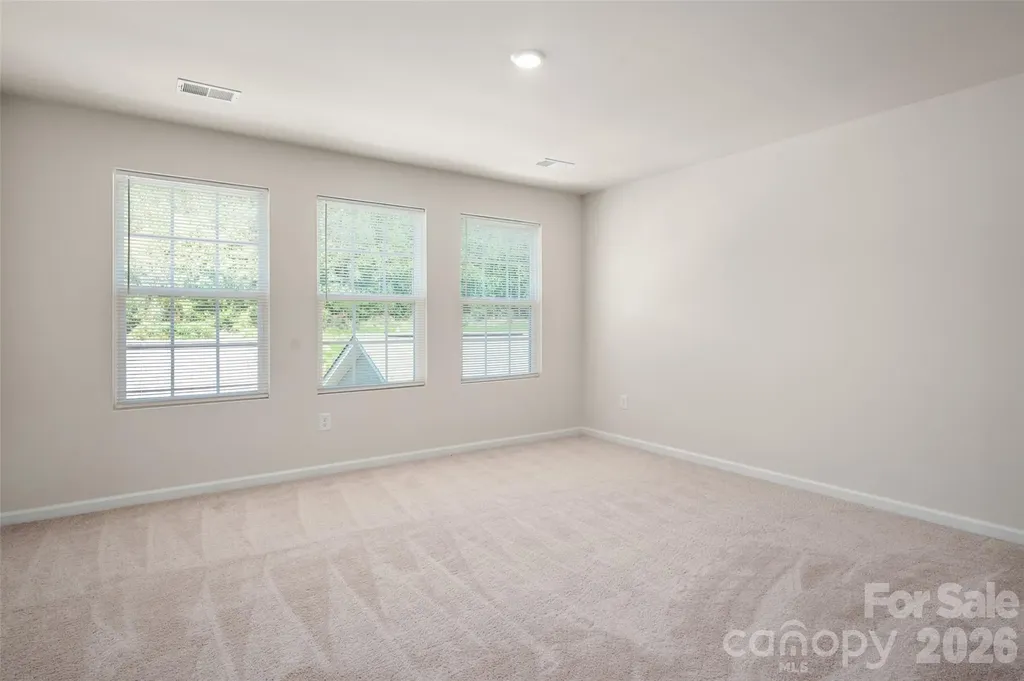 15740 Country House Street Charlotte NC 28273