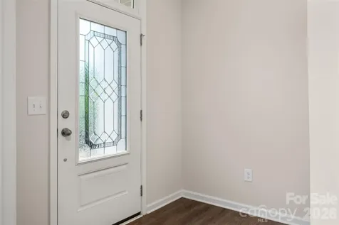 15740 Country House Street Charlotte NC 28273