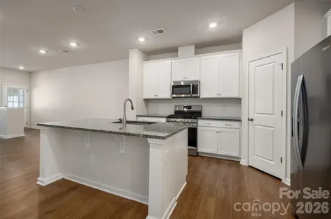 15740 Country House Street Charlotte NC 28273