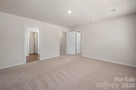 15740 Country House Street Charlotte NC 28273