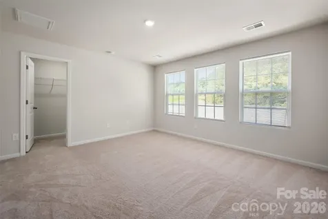 15740 Country House Street Charlotte NC 28273