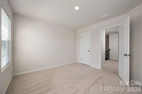 15740 Country House Street Charlotte NC 28273
