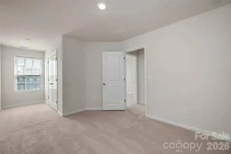 15740 Country House Street Charlotte NC 28273