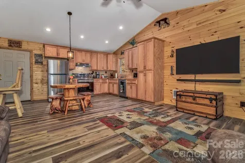 1100 Panther Branch Road Canton NC 28716