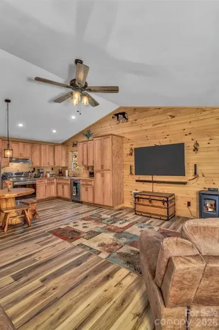 1100 Panther Branch Road Canton NC 28716
