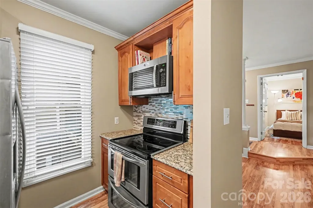 1109 E Morehead Street Charlotte NC 28204