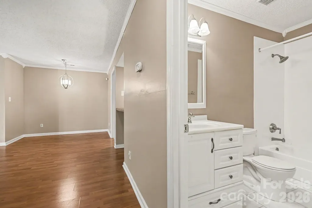 1051 Churchill Downs Court Charlotte NC 28211