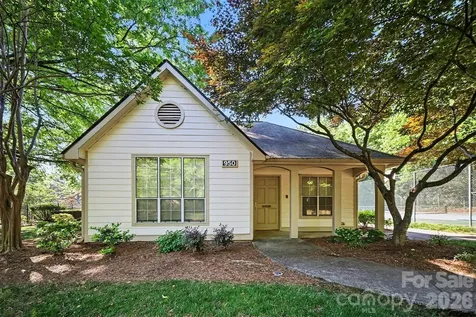 1051 Churchill Downs Court Charlotte NC 28211