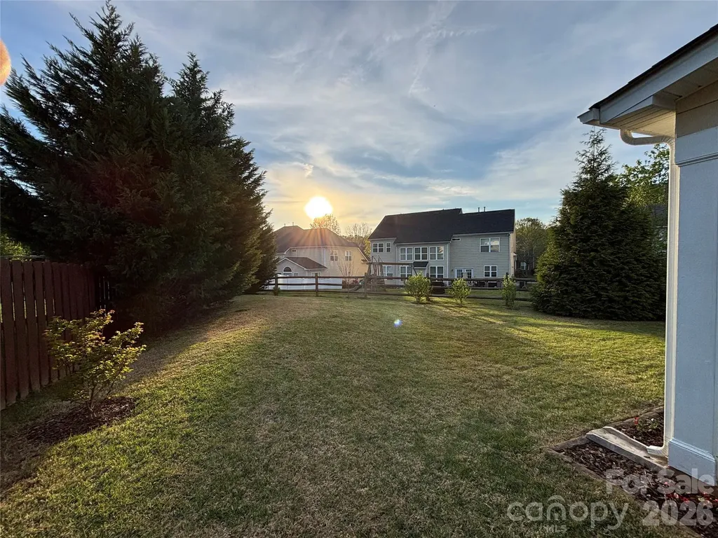 115 Runningdeer Drive Mooresville NC 28117