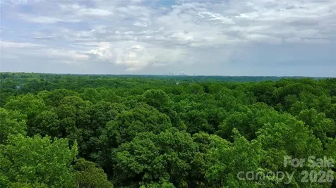 1915 Dove Drive Charlotte NC 28214