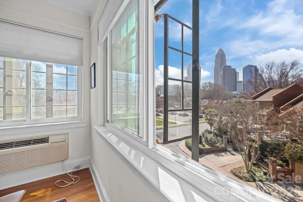 301 W 10th Street Charlotte NC 28202