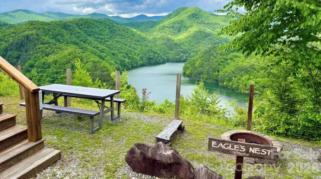 258 Buddys Way Bryson City NC 28713