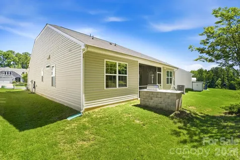 124 Goodleigh Lane Mooresville NC 28115