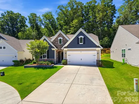 124 Goodleigh Lane Mooresville NC 28115