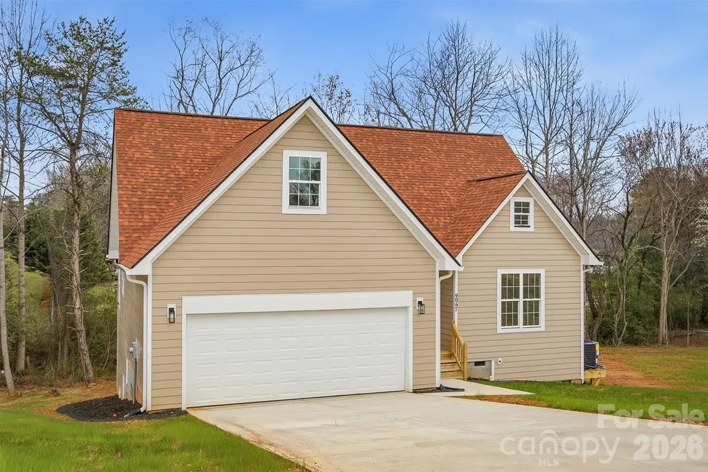 9067 Mccray Farms Drive Hickory NC 28601