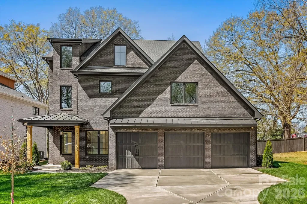 7109 Essington Drive Charlotte NC 28270