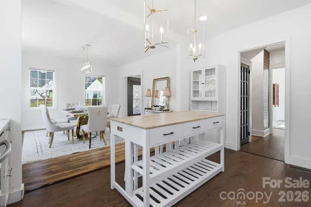 1407 Mimosa Lane Lenoir NC 28645