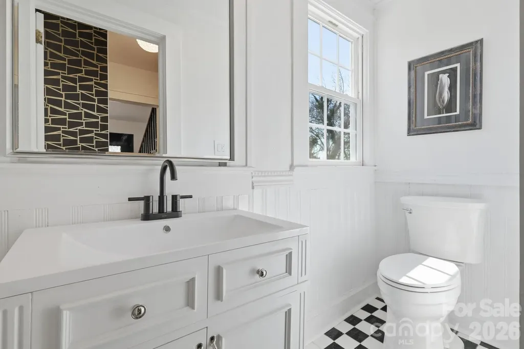 1407 Mimosa Lane Lenoir NC 28645