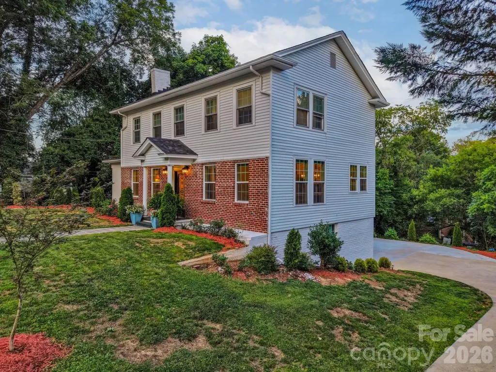 1407 Mimosa Lane Lenoir NC 28645
