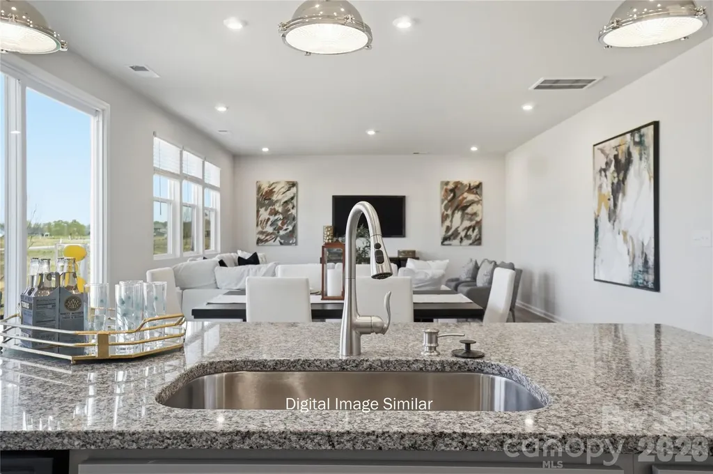 2718 Phoenix Court Gastonia NC 28052