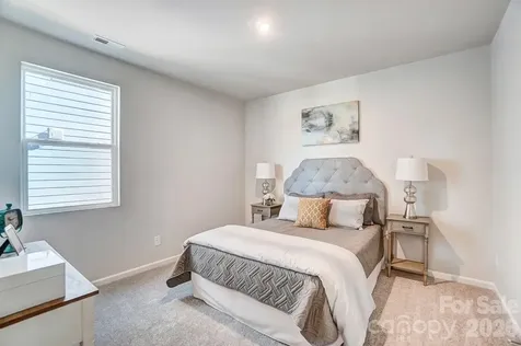 2724 Phoenix Court Gastonia NC 28052