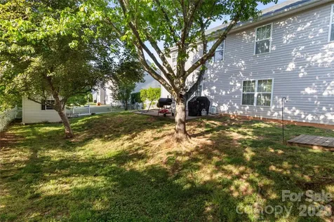 317 Ashton Bluff Circle Mount Holly NC 28120