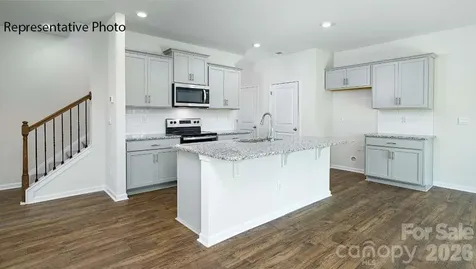 2078 10th Street SE Hickory NC 28602