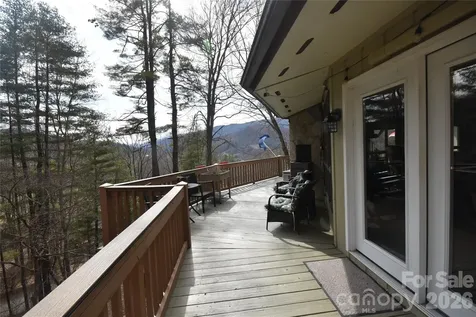 1299 Country Club Drive Canton NC 28716
