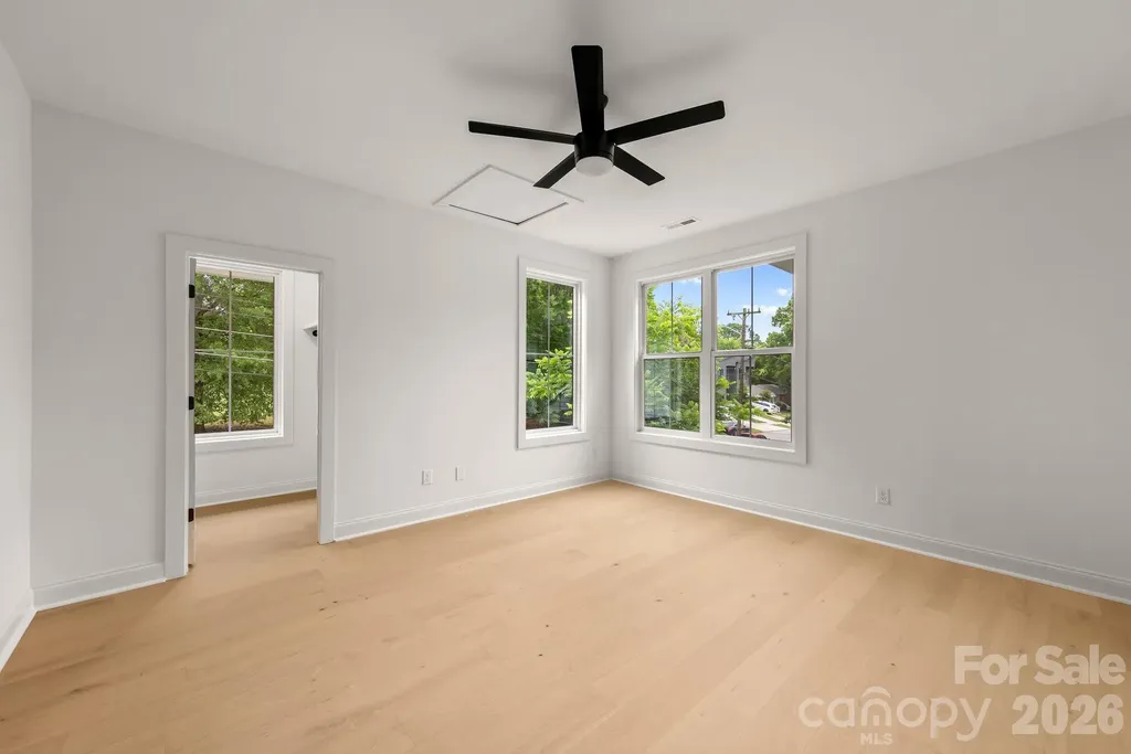 2757 Parkway Avenue Charlotte NC 28208