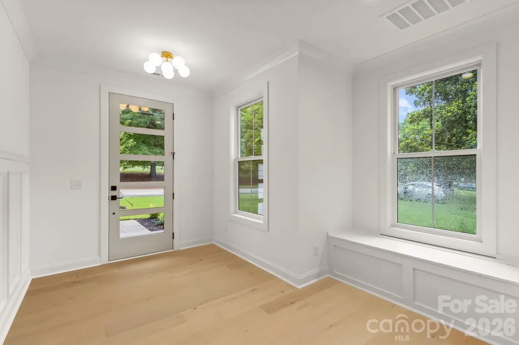 2757 Parkway Avenue Charlotte NC 28208