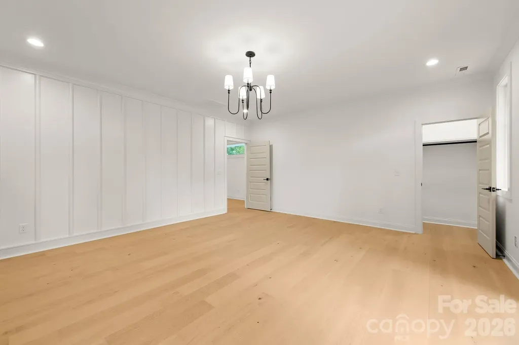 2757 Parkway Avenue Charlotte NC 28208