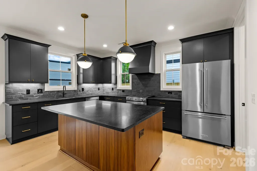 2757 Parkway Avenue Charlotte NC 28208