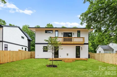 2757 Parkway Avenue Charlotte NC 28208