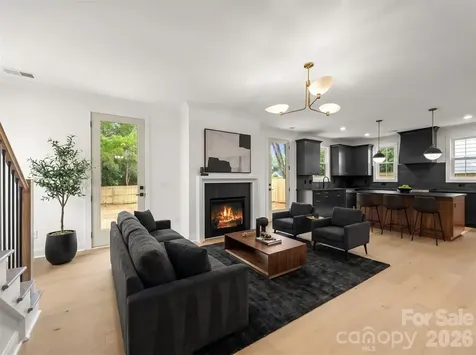 2757 Parkway Avenue Charlotte NC 28208