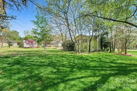 140 Eastwood Drive Statesville NC 28625
