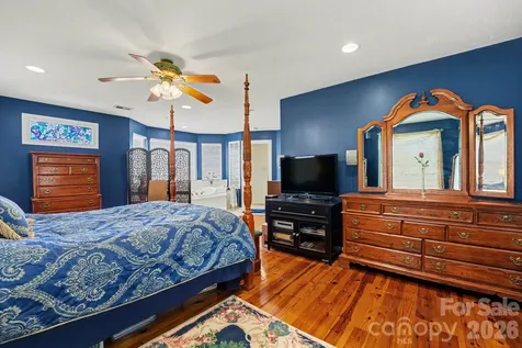 140 Eastwood Drive Statesville NC 28625