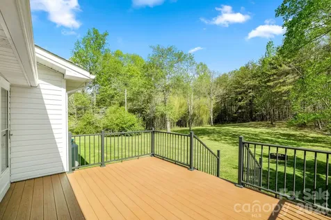154 Cactus Lane Franklin NC 28734