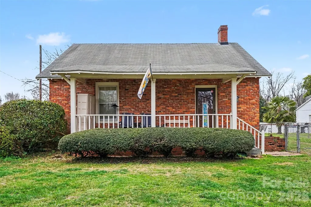 7 Stowe Street Lowell NC 28098