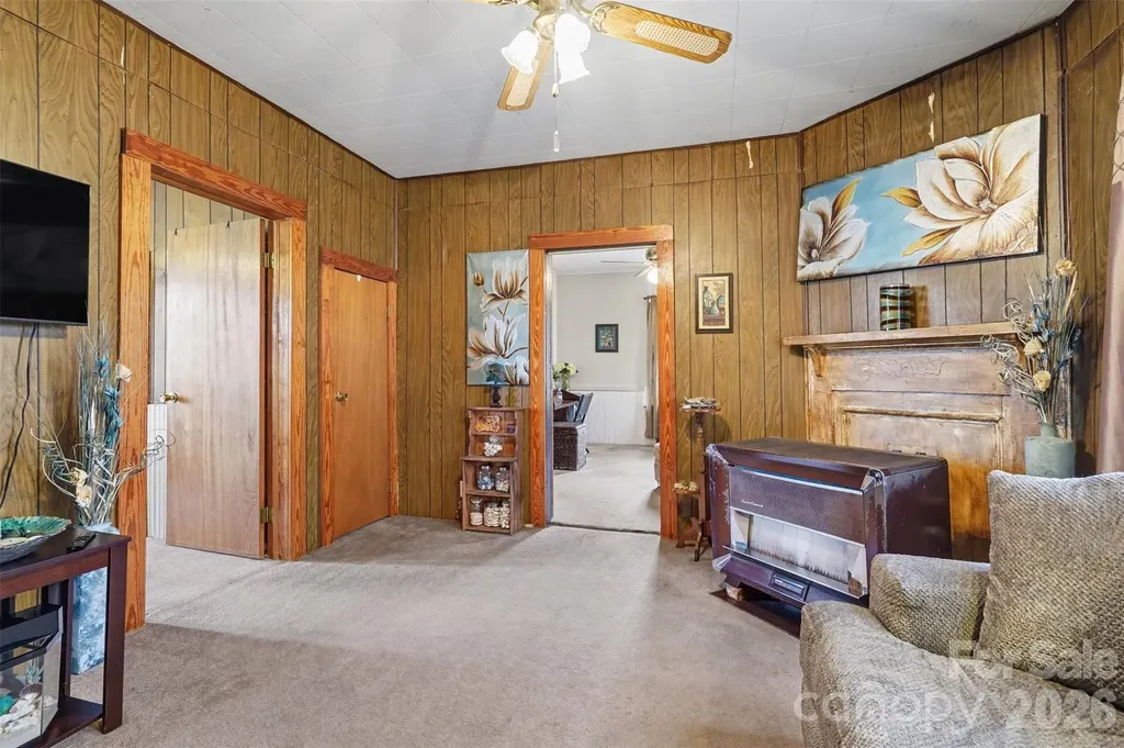 7 Stowe Street Lowell NC 28098