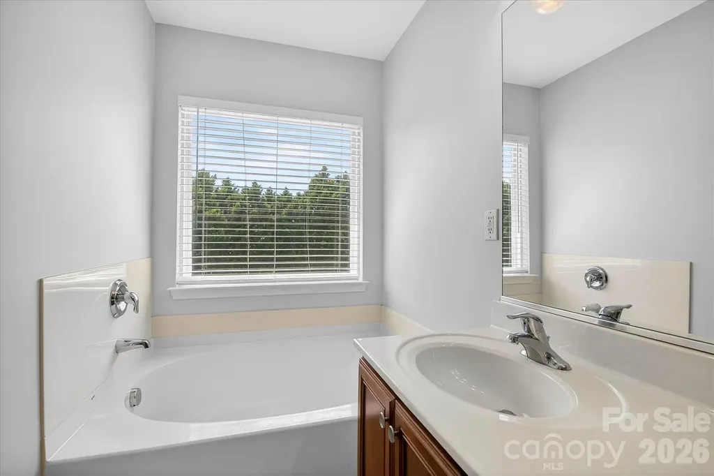 2009 Cambridge Beltway Drive Charlotte NC 28273