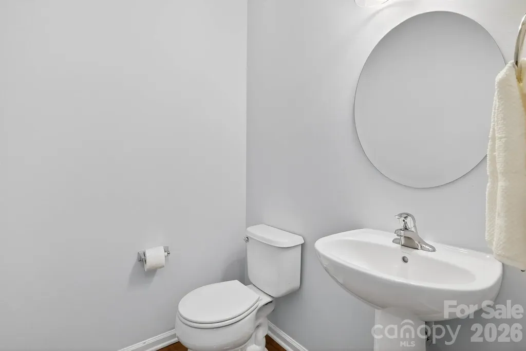 2009 Cambridge Beltway Drive Charlotte NC 28273