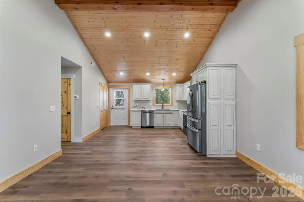522 Brandon Road Black Mountain NC 28711