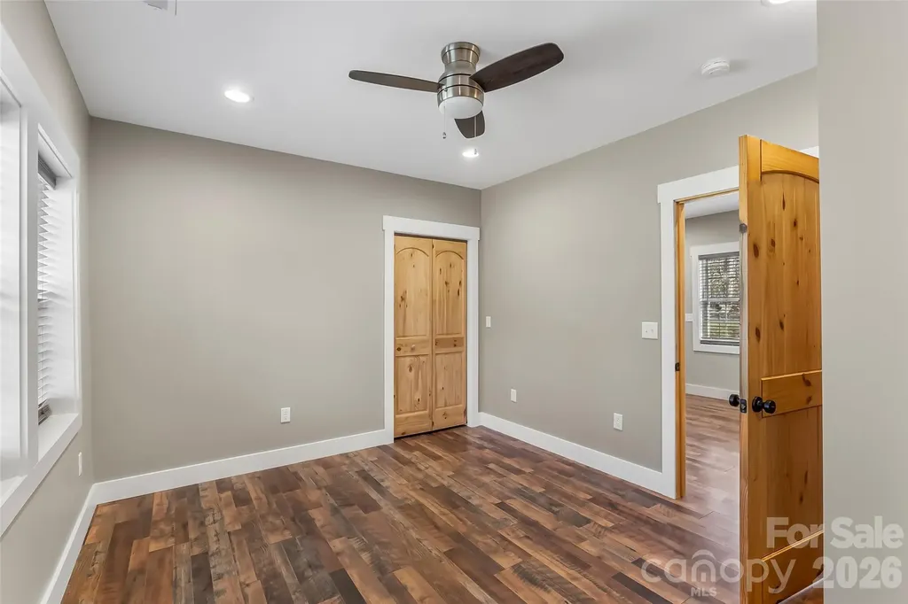 522 Brandon Road Black Mountain NC 28711
