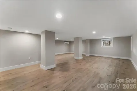 522 Brandon Road Black Mountain NC 28711