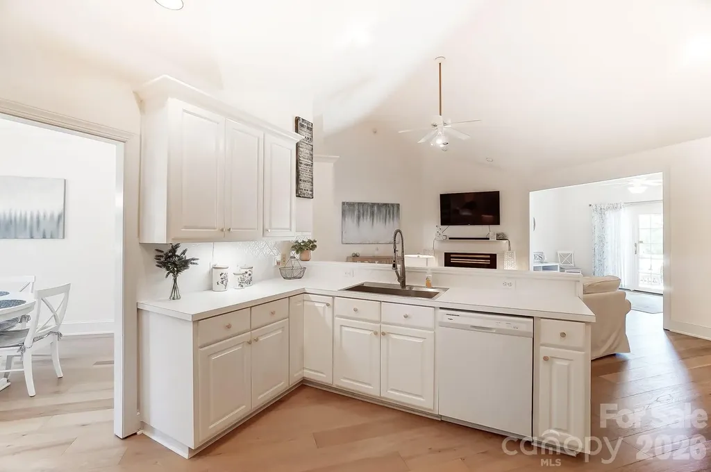 246 Canvasback Road Mooresville NC 28117