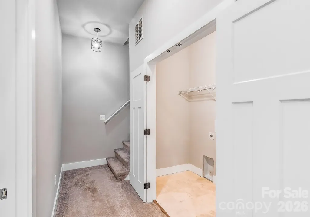 127 Northbend Drive Asheville NC 28804