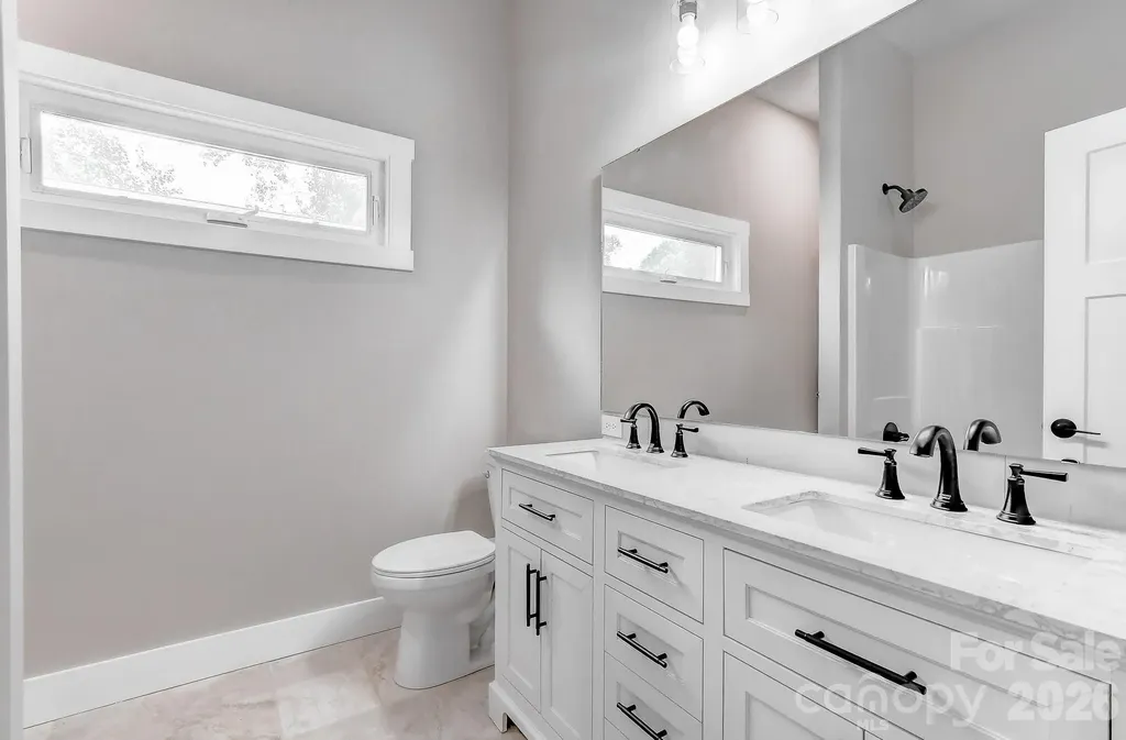 127 Northbend Drive Asheville NC 28804