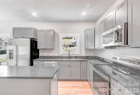 127 Northbend Drive Asheville NC 28804