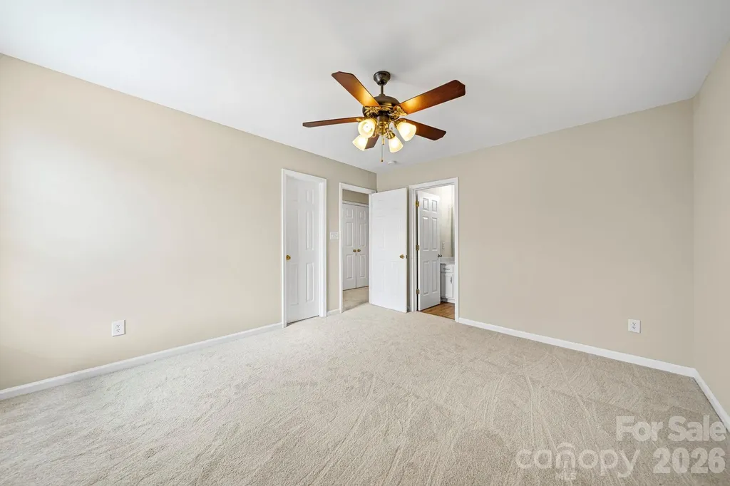 12429 Stratfield Place Circle Pineville NC 28134