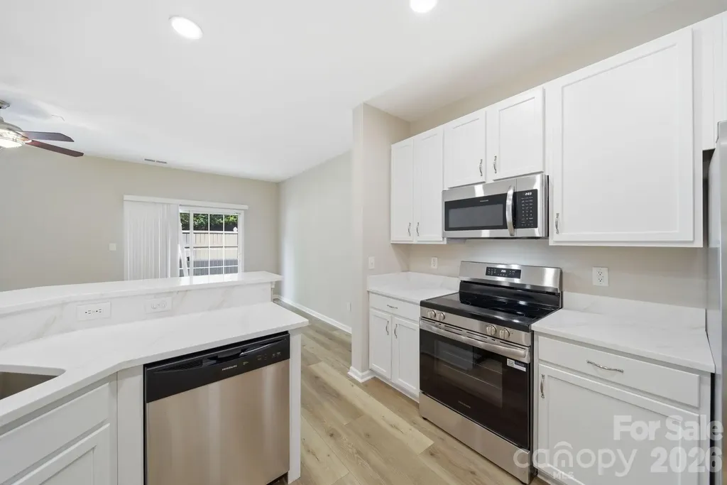 12429 Stratfield Place Circle Pineville NC 28134